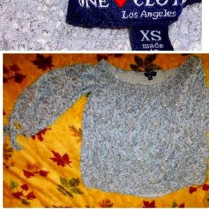 One love clothing top